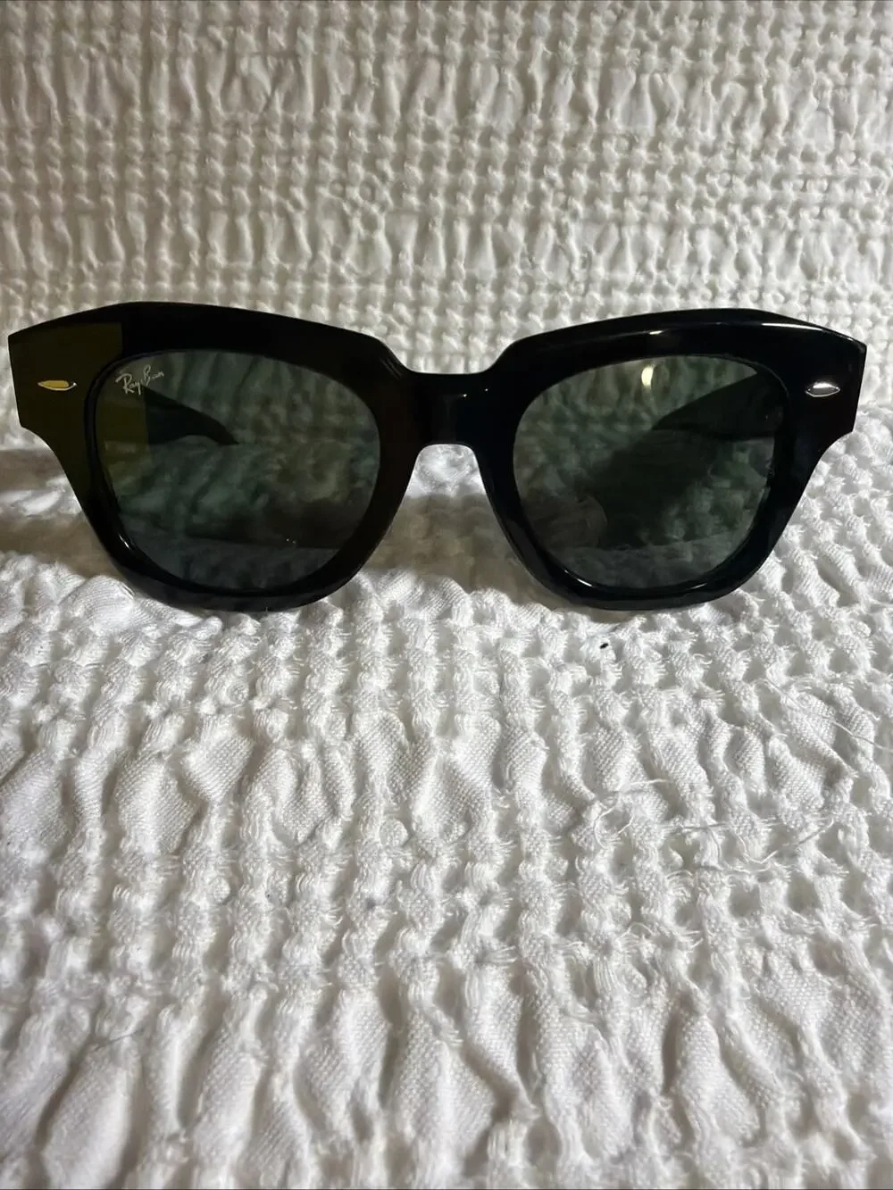 Ray Ban